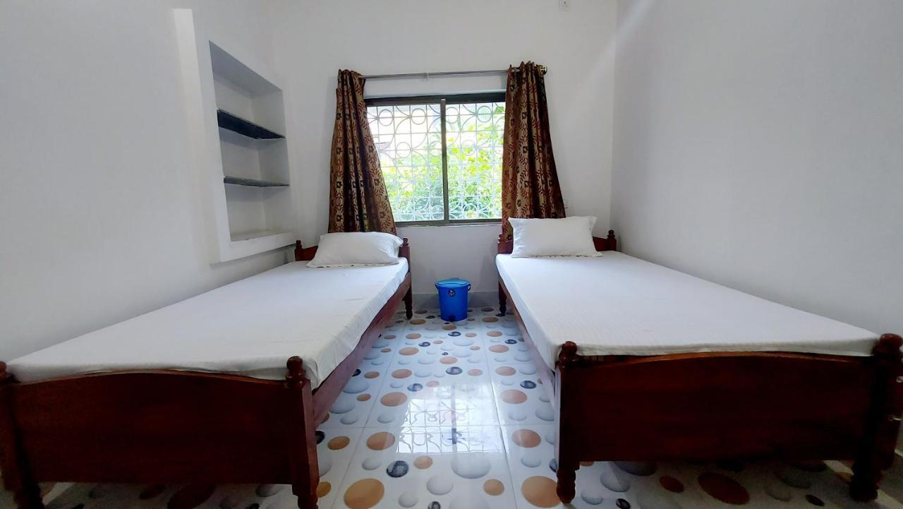 Nilam Guest House Bodh Gaya Exterior photo